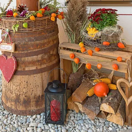 Farm stay Marksteinhof Seeon-Seebruck